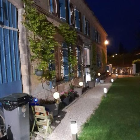 La Charentaise Des Lilas Saint-Leger  Bagian luar foto