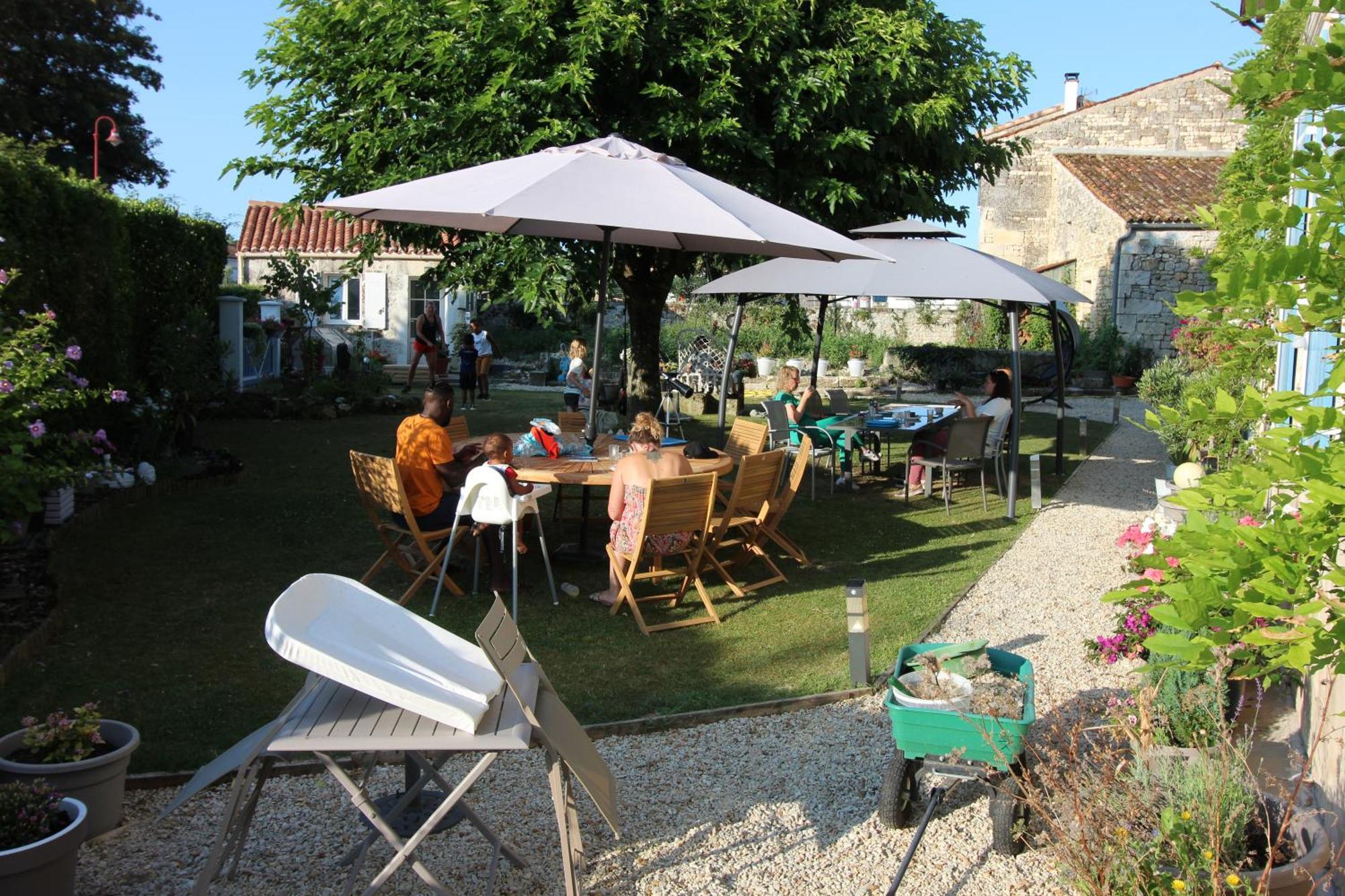 La Charentaise Des Lilas Saint-Leger  Bagian luar foto